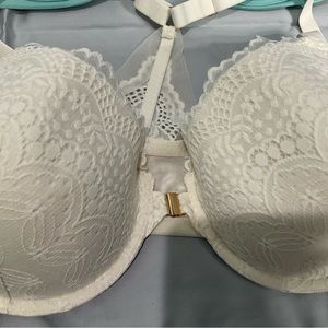 Ambreille and Auden bras 40C